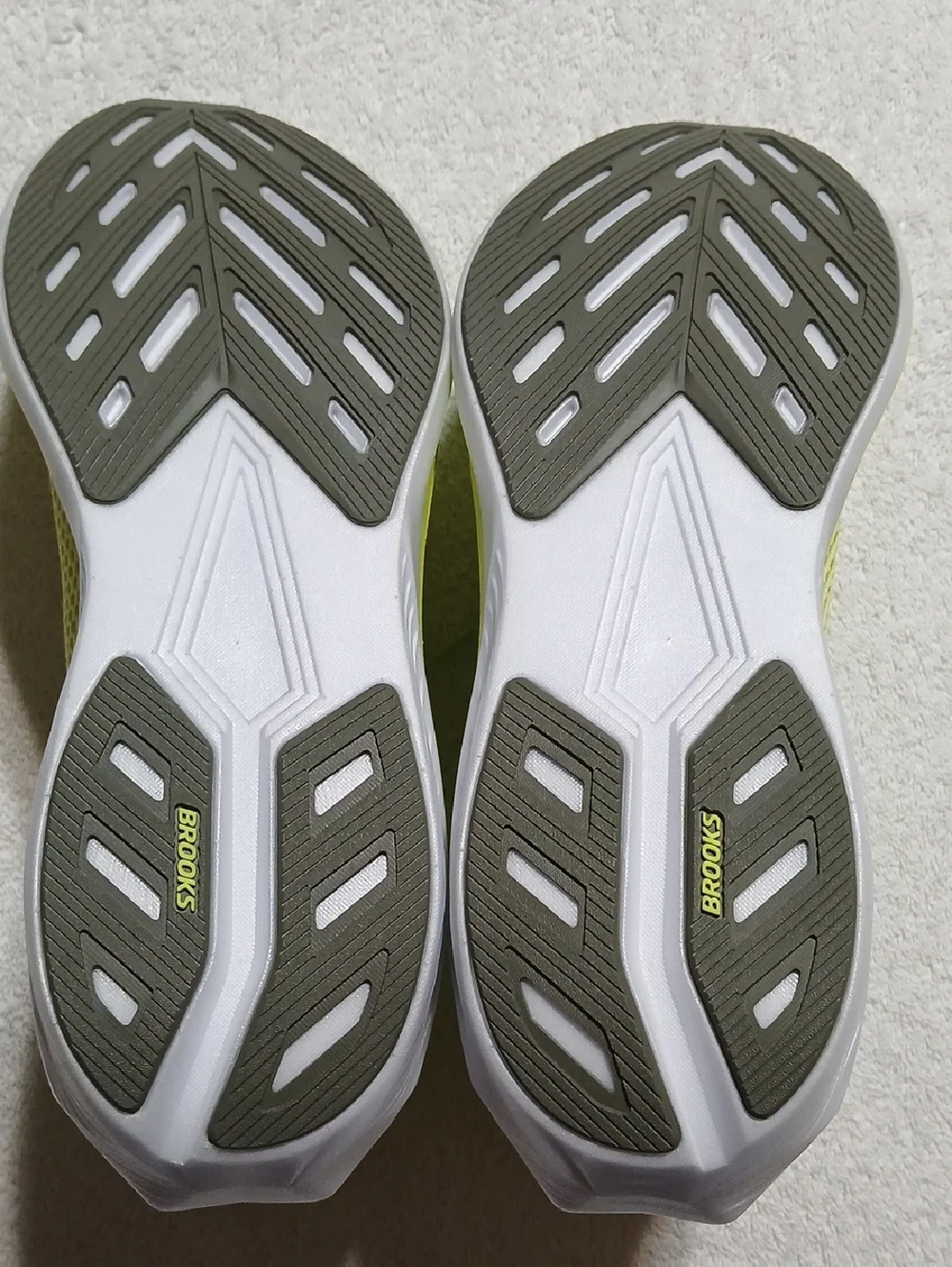Brooks Hyperion 3 Running Traning Shoes Size 13D Mens - Picture 7 of 10